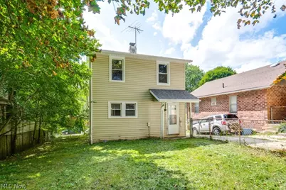 233 Sobul Avenue, Akron, OH 44305 - Photo 4
