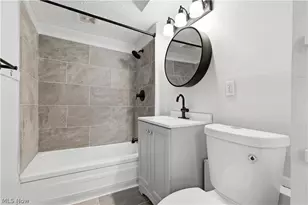 7211 Dearborn Ave, Loveland, OH 44104 - Photo 32