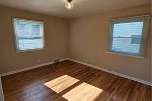 2819 Outlook Dr, Silver Lake, OH 44224 - Photo 16
