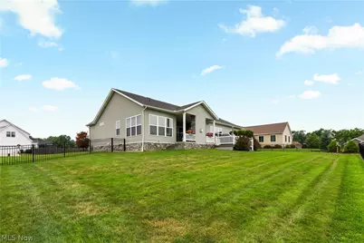 3619 Sandgate Street NW, North Canton, OH 44720 - Photo 2
