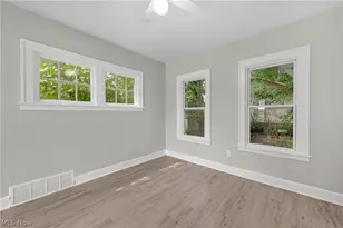 3392 W 91st St, Loveland, OH 44102 - Photo 12