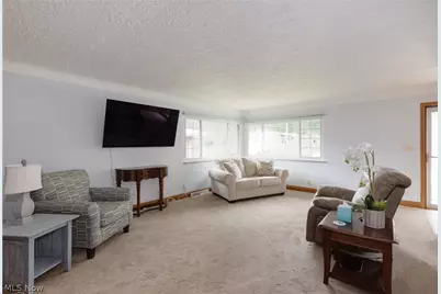 200 Selden Avenue, Akron, OH 44301 - Photo 6