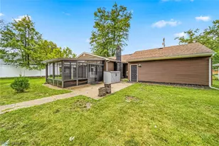 353 Ansel Rd, Geneva, OH 44041 - Photo 32