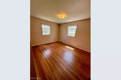 1630 Eastwood Avenue, Akron, OH 44305 - Photo 12