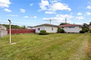 2824 Oberlin Ave, Lorain, OH 44052 - Photo 28