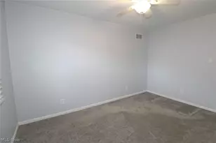 2306 Alexander Manor W, Steubenville, OH 43952 - Photo 38