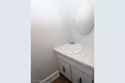 2306 Alexander Manor W, Steubenville, OH 43952 - Photo 24