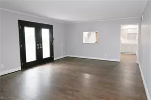 2306 Alexander Manor W, Steubenville, OH 43952 - Photo 14
