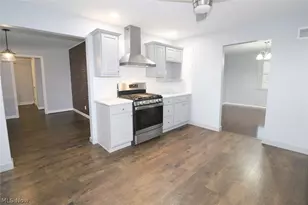 2306 Alexander Manor W, Steubenville, OH 43952 - Photo 20