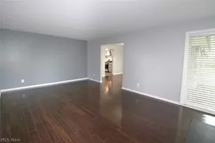 2306 Alexander Manor W, Steubenville, OH 43952 - Photo 10
