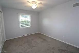 2306 Alexander Manor W, Steubenville, OH 43952 - Photo 36