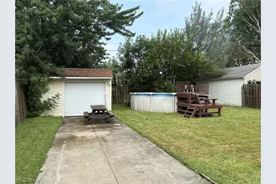 14448 Cleminshaw Road, Loveland, OH 44135 - Photo 2