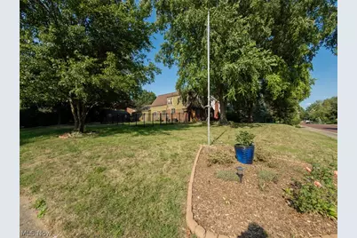 421 21st Street NW, Canton, OH 44709 - Photo 8