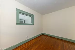 3409 W 54th St, Loveland, OH 44102 - Photo 6