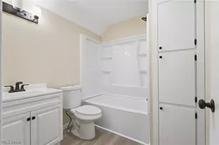 1405 Wabash Ct NE, Canton, OH 44705 - Photo 22