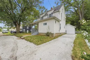 1405 Wabash Ct NE, Canton, OH 44705 - Photo 2