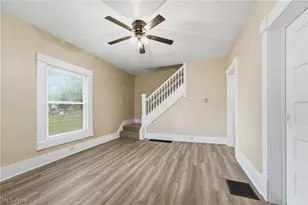 1405 Wabash Ct NE, Canton, OH 44705 - Photo 10