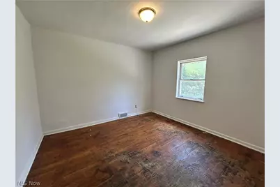 3631 Sunset Boulevard, Steubenville, OH 43952 - Photo 6
