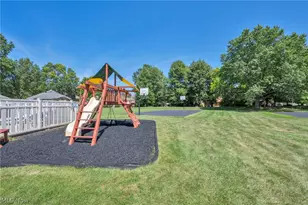 40 Landings Way, Avon Lake, OH 44012 - Photo 24
