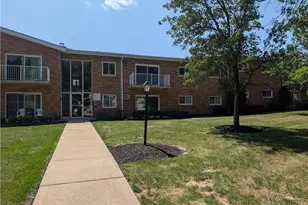 481 Tollis Pkwy, Grandview Heights, OH 44147 - Photo 4
