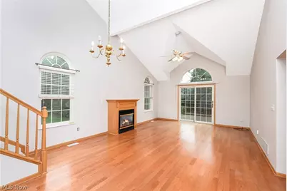 4007 Falconswalk Court, Stow, OH 44224 - Photo 2