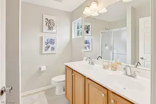 1910 Northgate Cir, Akron, OH 44320 - Photo 20