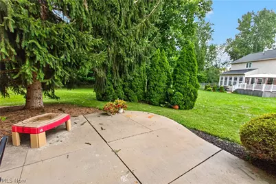 1910 Northgate Circle, Akron, OH 44320 - Photo 38