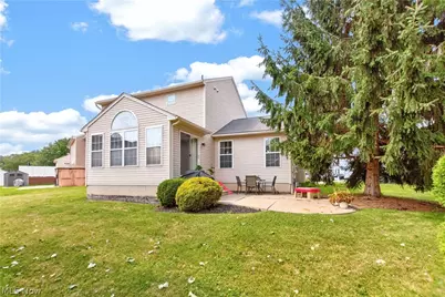 1910 Northgate Circle, Akron, OH 44320 - Photo 36