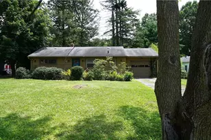 264 Kent Dr, Tallmadge, OH 44278 - Photo 1