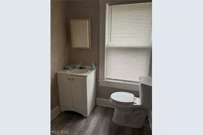 39 School Street, Hubbard, OH 44425 - Photo 14