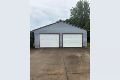 39 School Street, Hubbard, OH 44425 - Photo 22