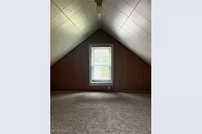 39 School Street, Hubbard, OH 44425 - Photo 8