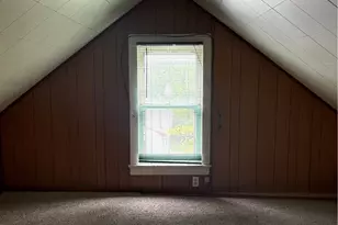 39 School St, Hubbard, OH 44425 - Photo 8