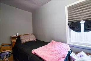 902 Quentin Rd, Eastlake, OH 44095 - Photo 8