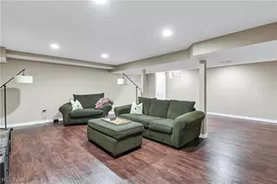 149 Brentwood Dr, Hudson, OH 44236 - Photo 34