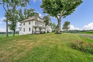 5706 Kemary Ave SW, Navarre, OH 44662 - Photo 4