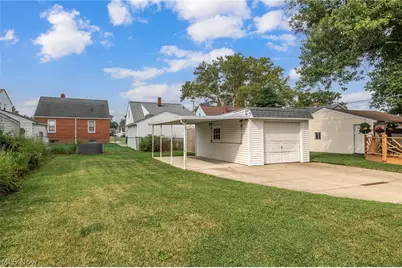 424 E 326th Street, Willowick, OH 44095 - Photo 28
