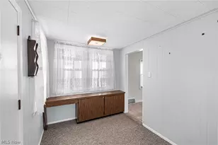 424 E 326th St, Willowick, OH 44095 - Photo 12