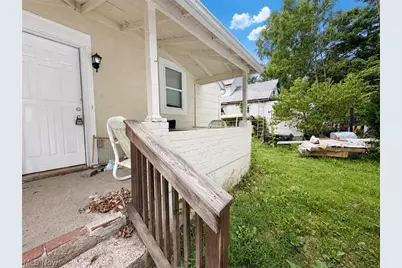 1027 Yale Street, Akron, OH 44301 - Photo 2