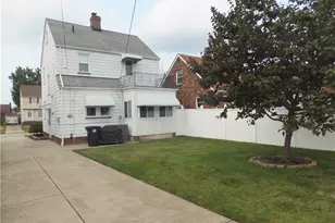 6905 Plainfield Ave, Loveland, OH 44144 - Photo 24