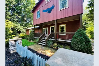 1572 Wall Road, Wadsworth, OH 44281 - Photo 2