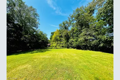 1572 Wall Road, Wadsworth, OH 44281 - Photo 40