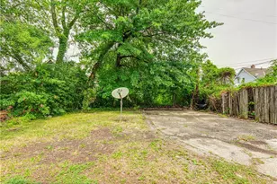 9809 Hilgert Dr, Loveland, OH 44104 - Photo 4