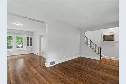 9809 Hilgert Drive, Loveland, OH 44104 - Photo 8