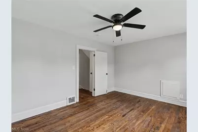 9809 Hilgert Drive, Loveland, OH 44104 - Photo 20