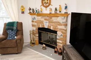 1763 NE Catawba Rd, Port Clinton, OH 43452 - Photo 12