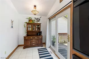511 Milton Ave, Wilmot, OH 44608 - Photo 6