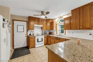 1010 Partridge Dr, Wadsworth, OH 44281 - Photo 16
