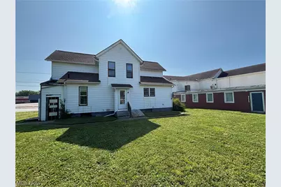 180 Wooster Road N, Barberton, OH 44203 - Photo 10