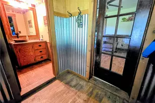 1071 Allgyer Rd SE, Gnadenhutten, OH 44629 - Photo 6